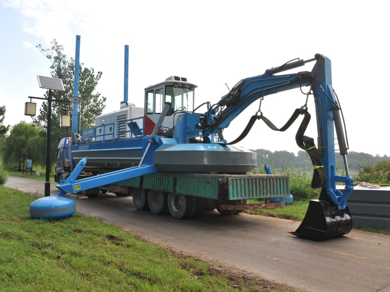 Sığ Su Alanları İçin Kendinden Tahrikli Amfibik Çok Fonksiyonlu Tarama Gemisi (500 m3/saat)