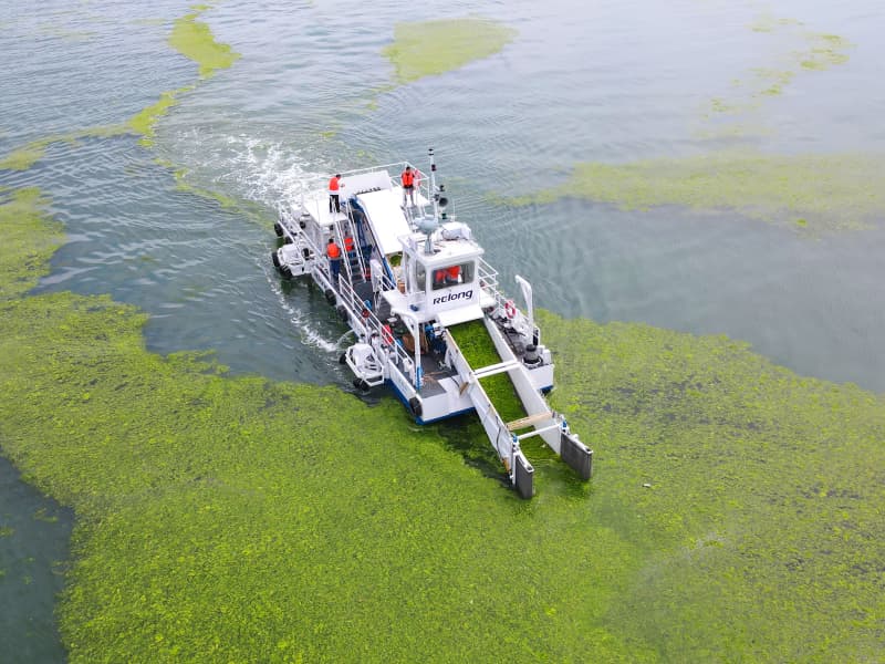 Su Bitkisi Hasat Makinesi Su Temizleme Teknesi Çöp Toplayıcı Tekne